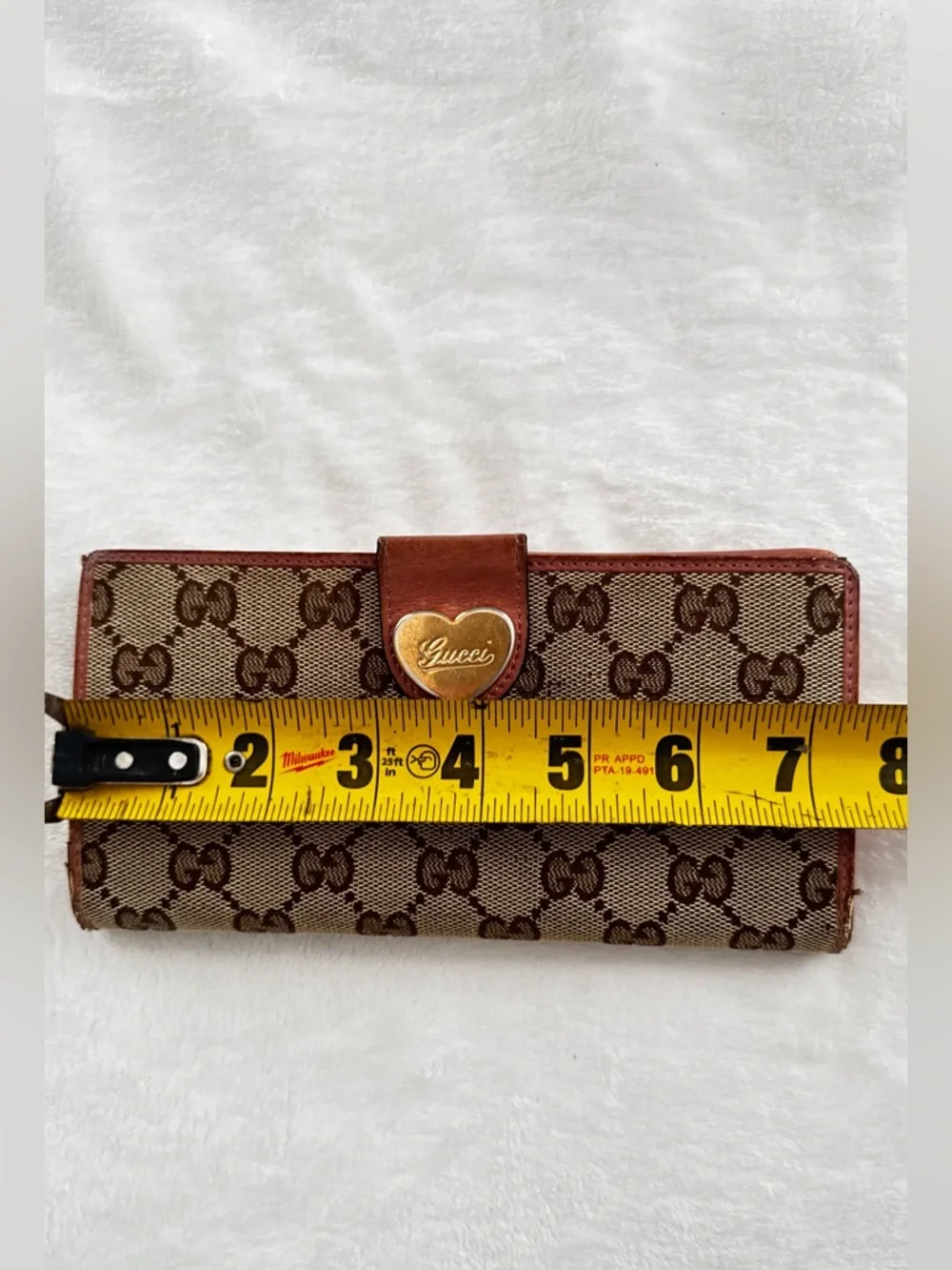 Gucci Vintage Pink Brown & Beige Monogram Canvas Heart Snap Wallet - Picture 8 of 10